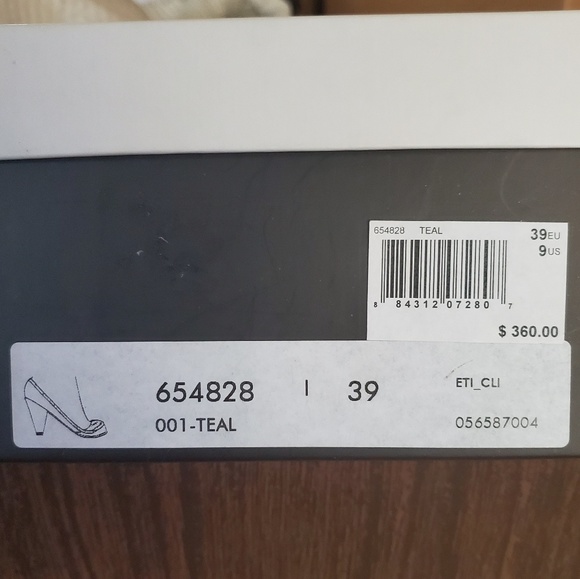 MJ - Art Deco Vintage Sexy High Heel Pumps! - Picture 2 of 16